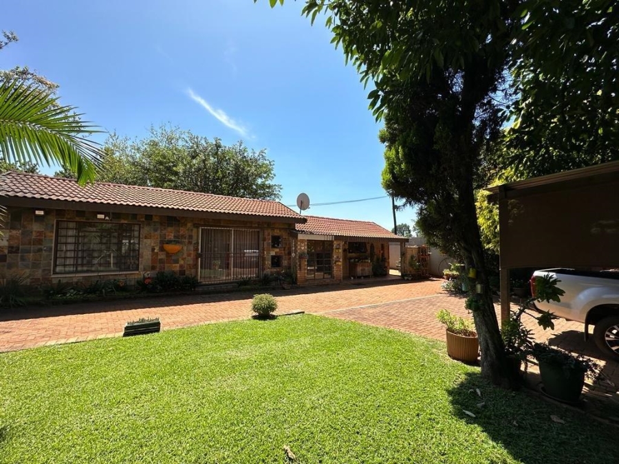 Commercial Property for Sale in Waterkloof North West